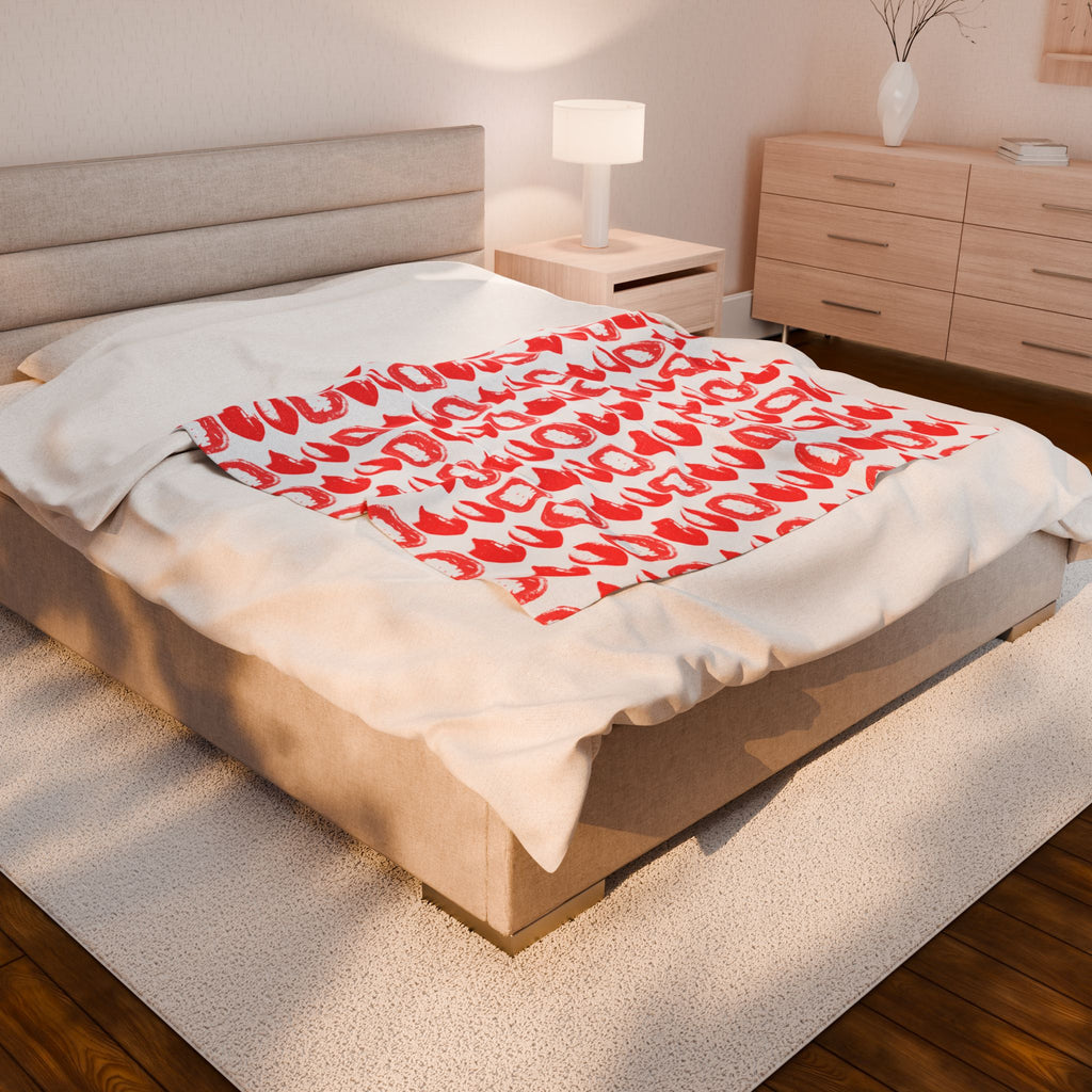 Cozy Velveteen Plush Blanket with Playful Lip Design